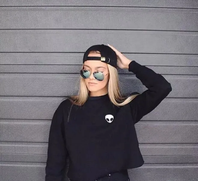 2017 Spring Autumn Alien Crop Tops Gray Hoodies Casual Long Sleeve Sweatshirt Personality Outside O-Neck Hoody WAIBO BEAR
