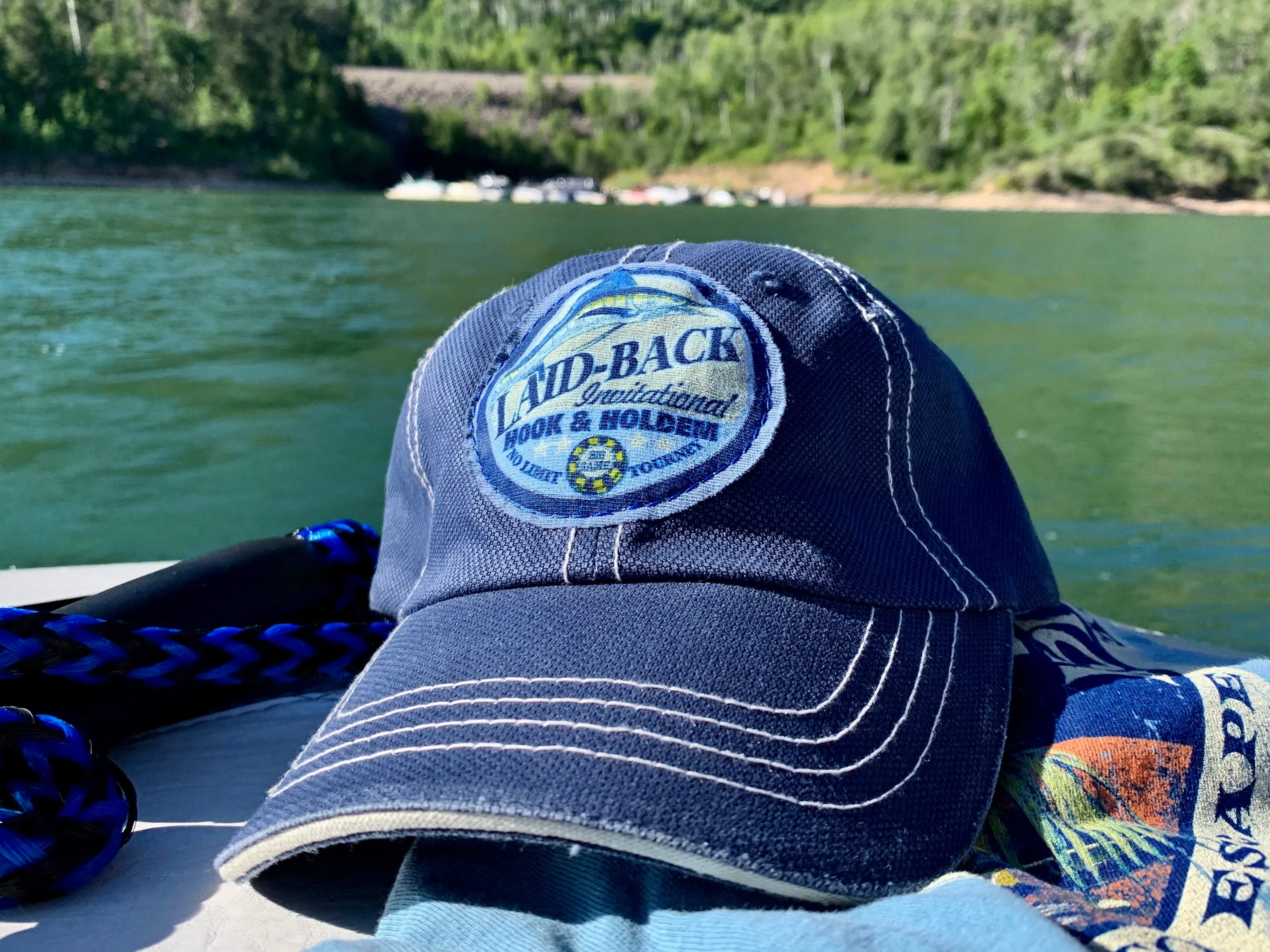 Bullseye Holdem Softee Contrast Stitch Hat