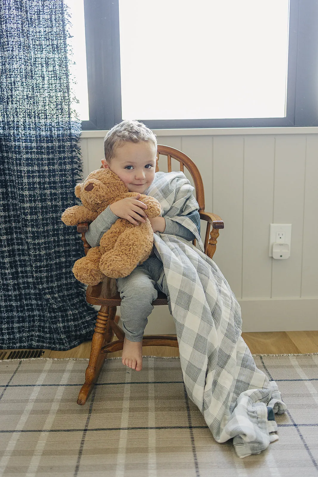 Coastal Plaid   Navy Muslin Quilt