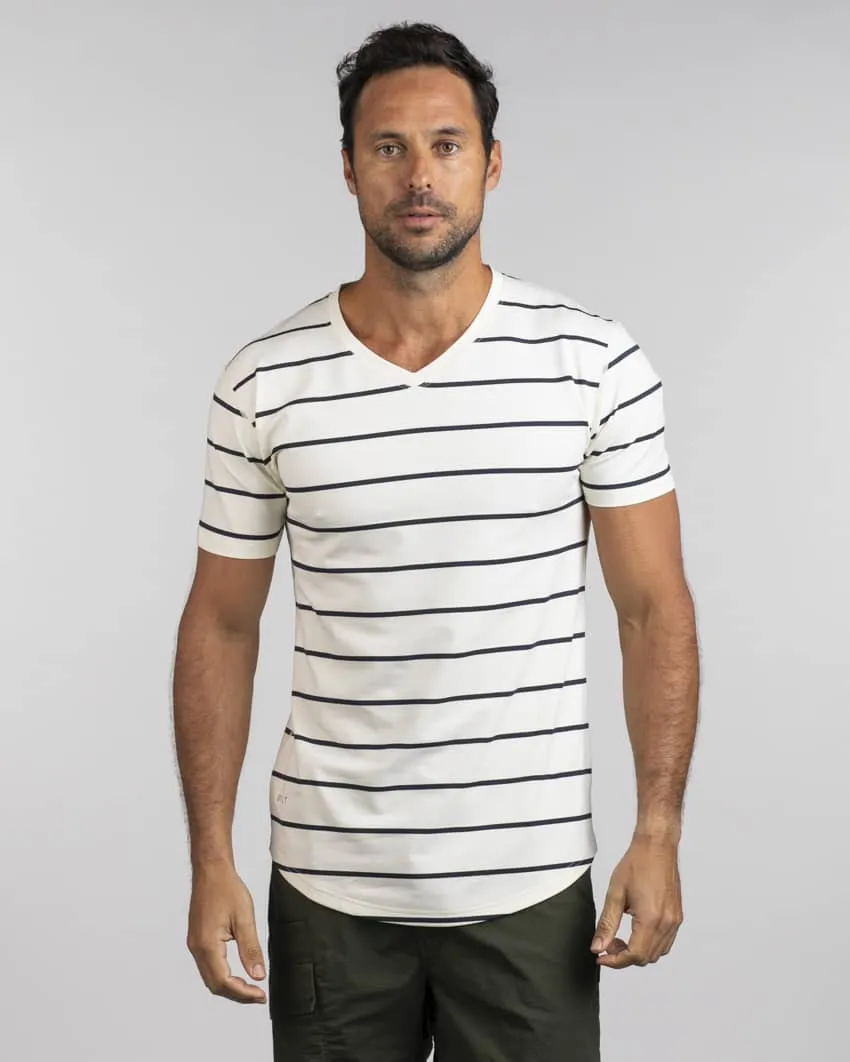 Drop-Cut V-Neck: LUX <!-- Size XXXL -->