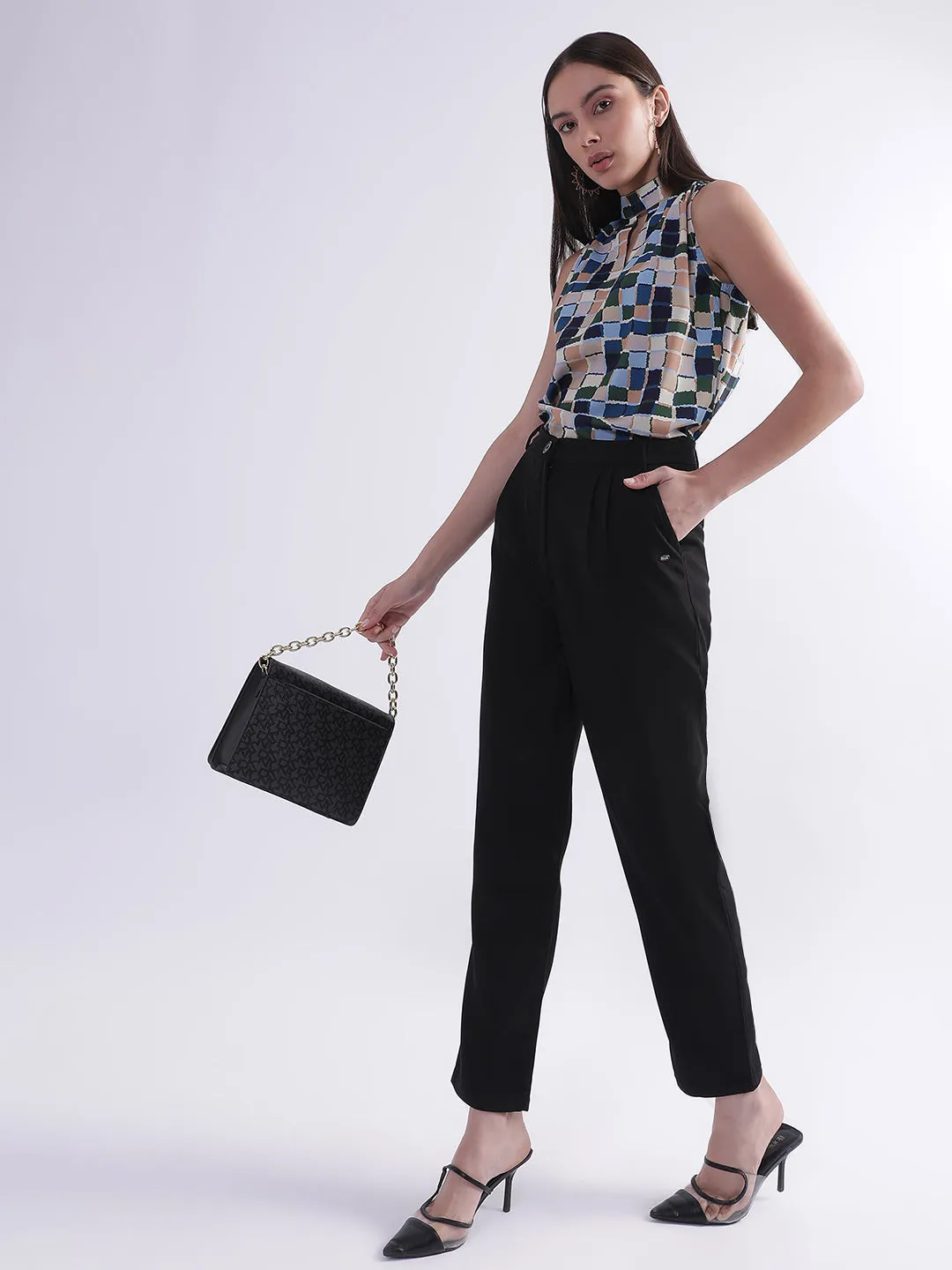 Elle Women Black Solid Regular Fit Trouser