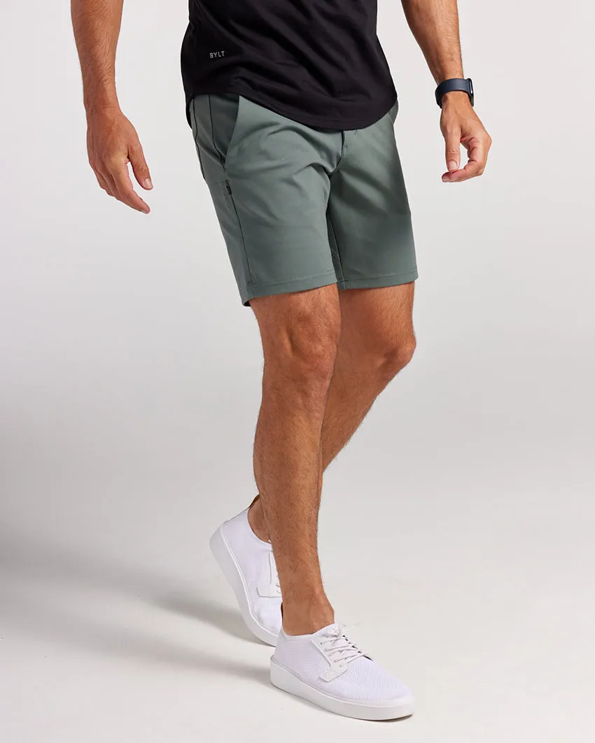 Everyday Short <!-- Size 32 -->