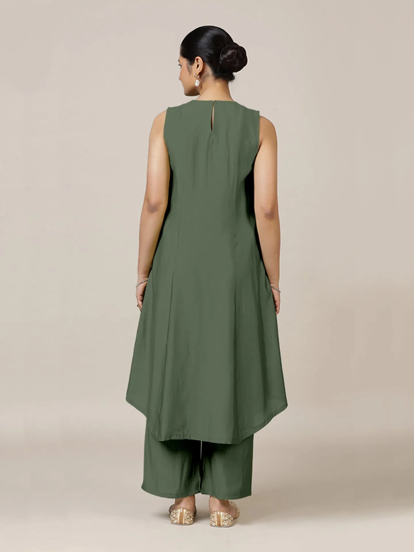 Mirha x Rozaana | A Line Kurta in Pine Green with Thread Work | Coords or Only Kurta