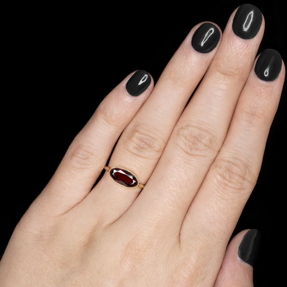 MOVAL RED GARNET 14K YELLOW GOLD RING EAST WEST BEZEL OVAL MARQUISE SOLITAIRE