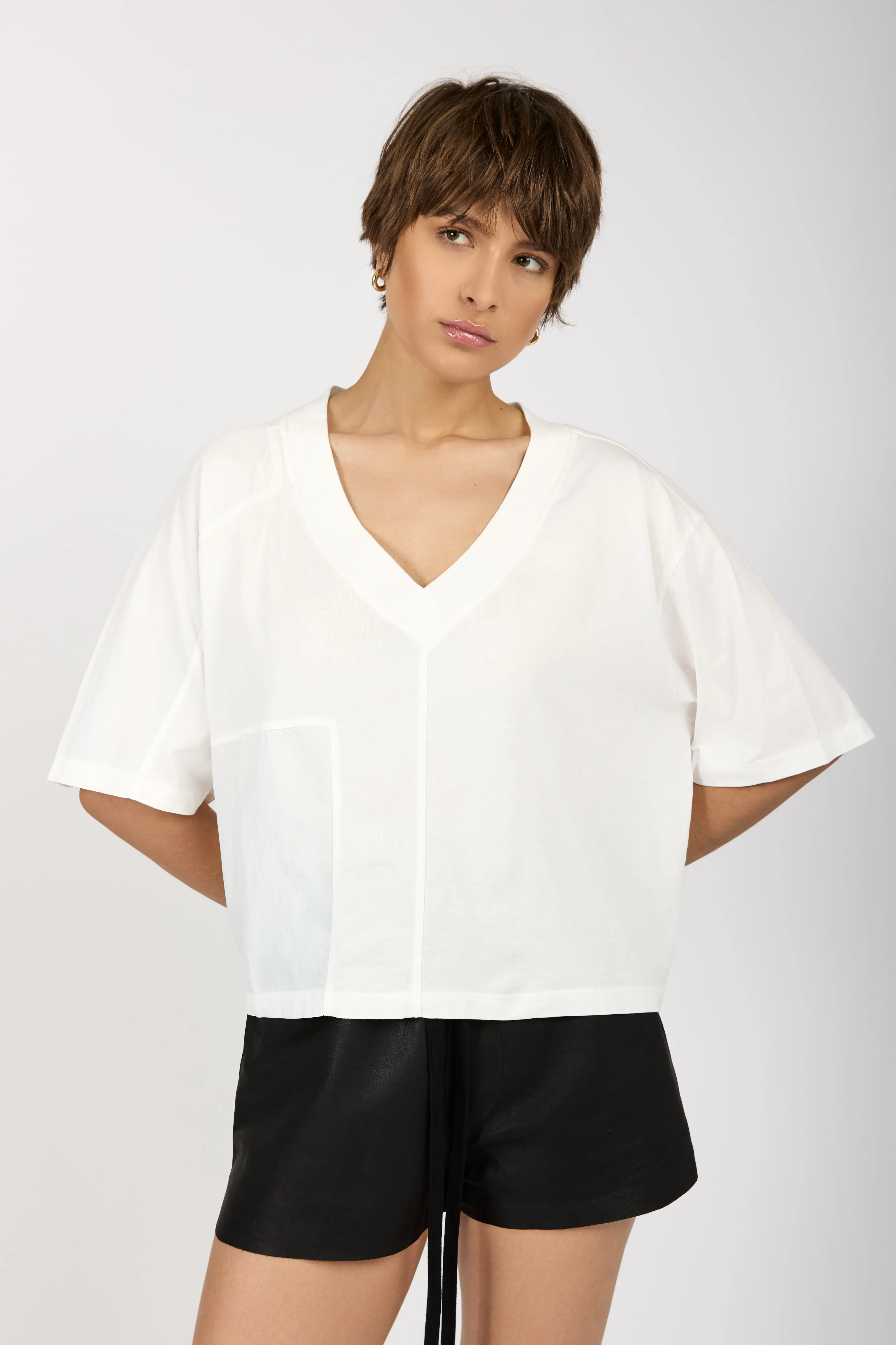 Oversized V-Neck Top in Bianco