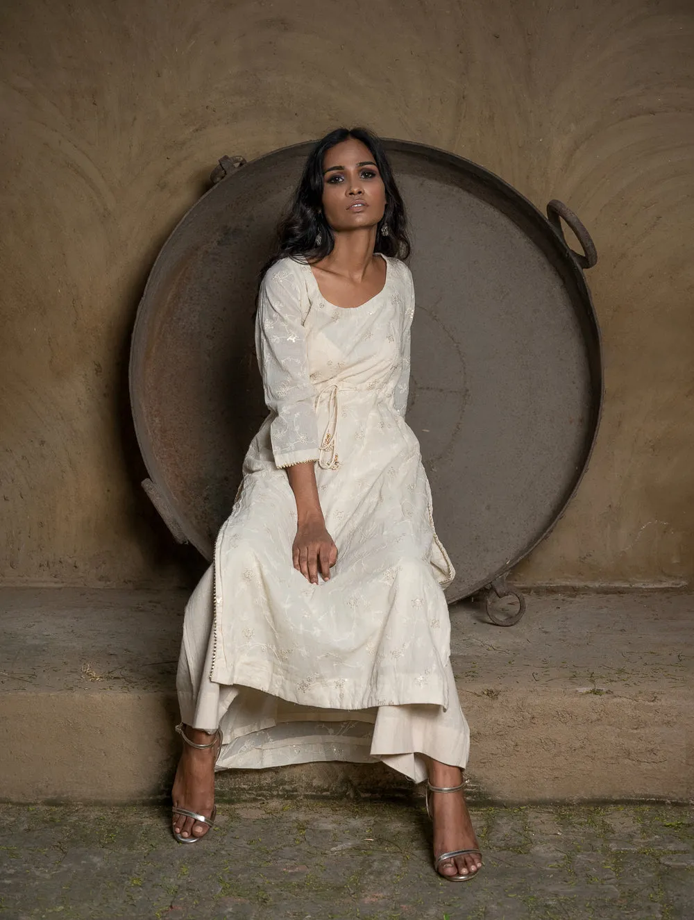 Versatile Sequinned Kurta & Palazzzo Set - Cream Elegance