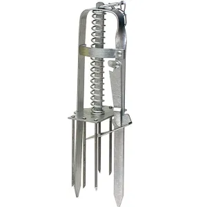 Victor Plunger Style Mole Trap #0645