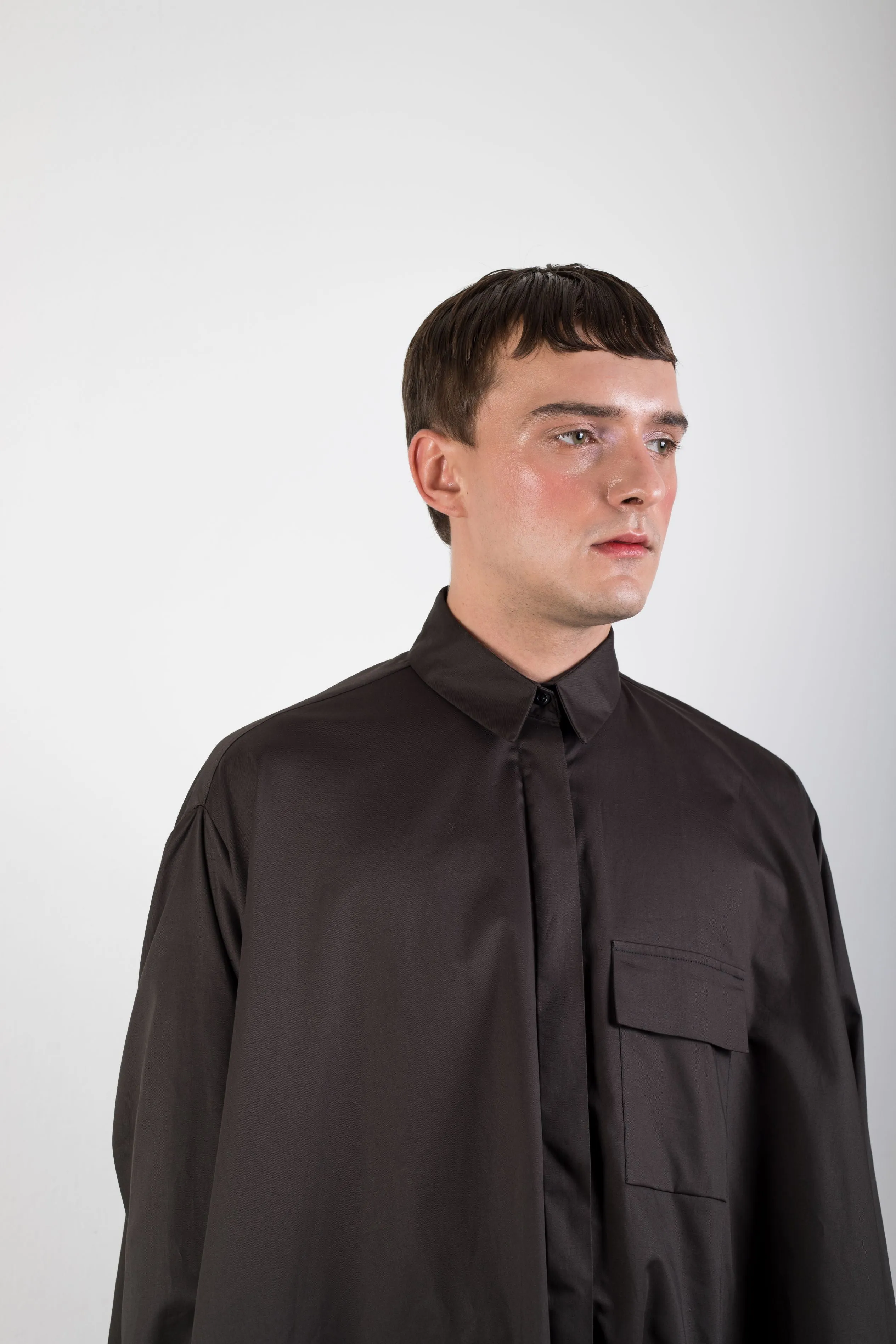 Zero waste elongated black shirt